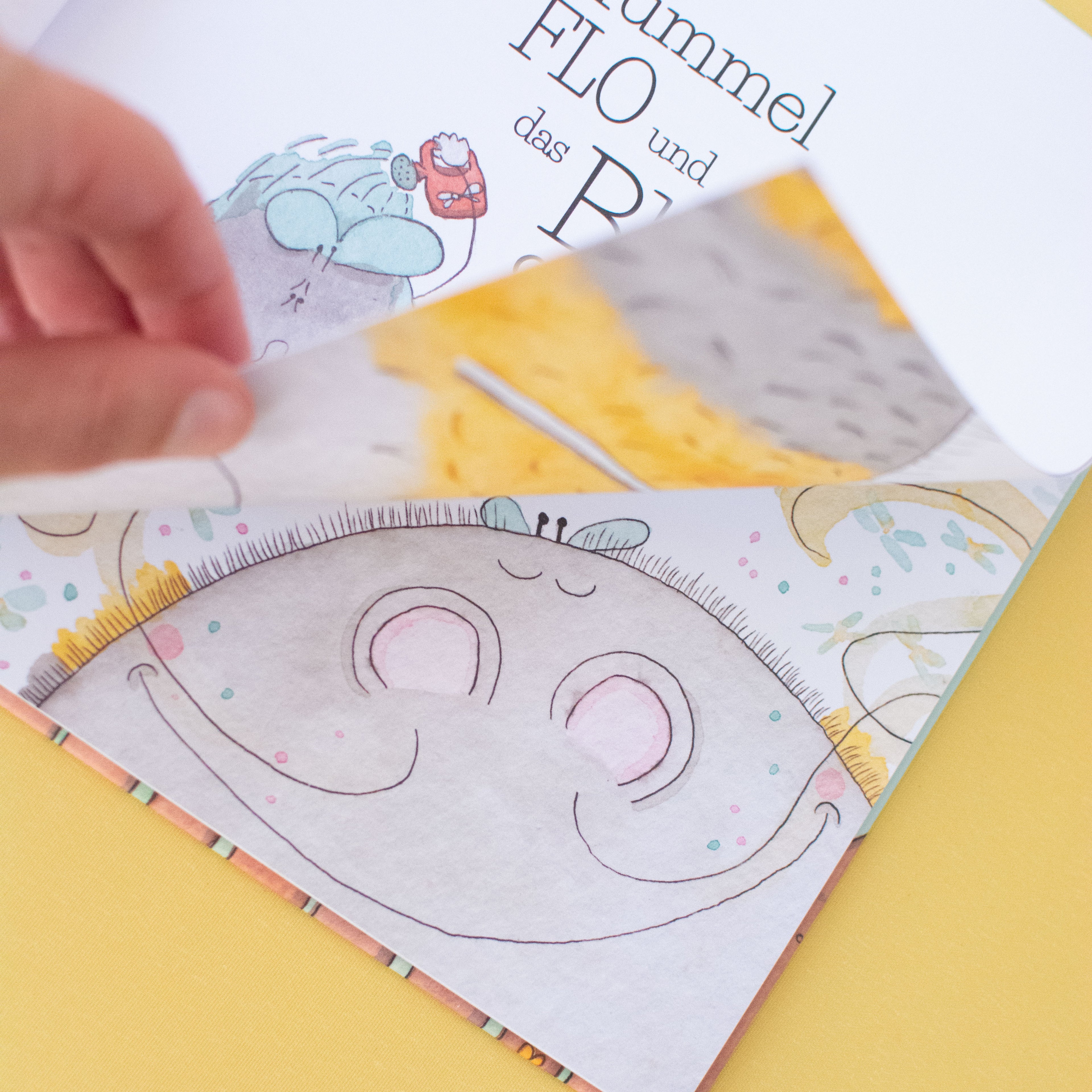 Die Hummel Flo und das Blumenschmusen