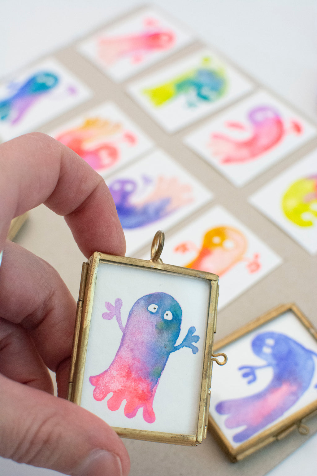 Mini-Aquarell buntes Gespenst